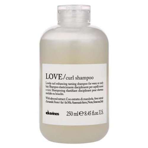 pol_pm_Essential-Haircare-Love-Curl-Shampoo-szampon-podkreslajacy-skret-250-ml-Davines-4378_2.jpg